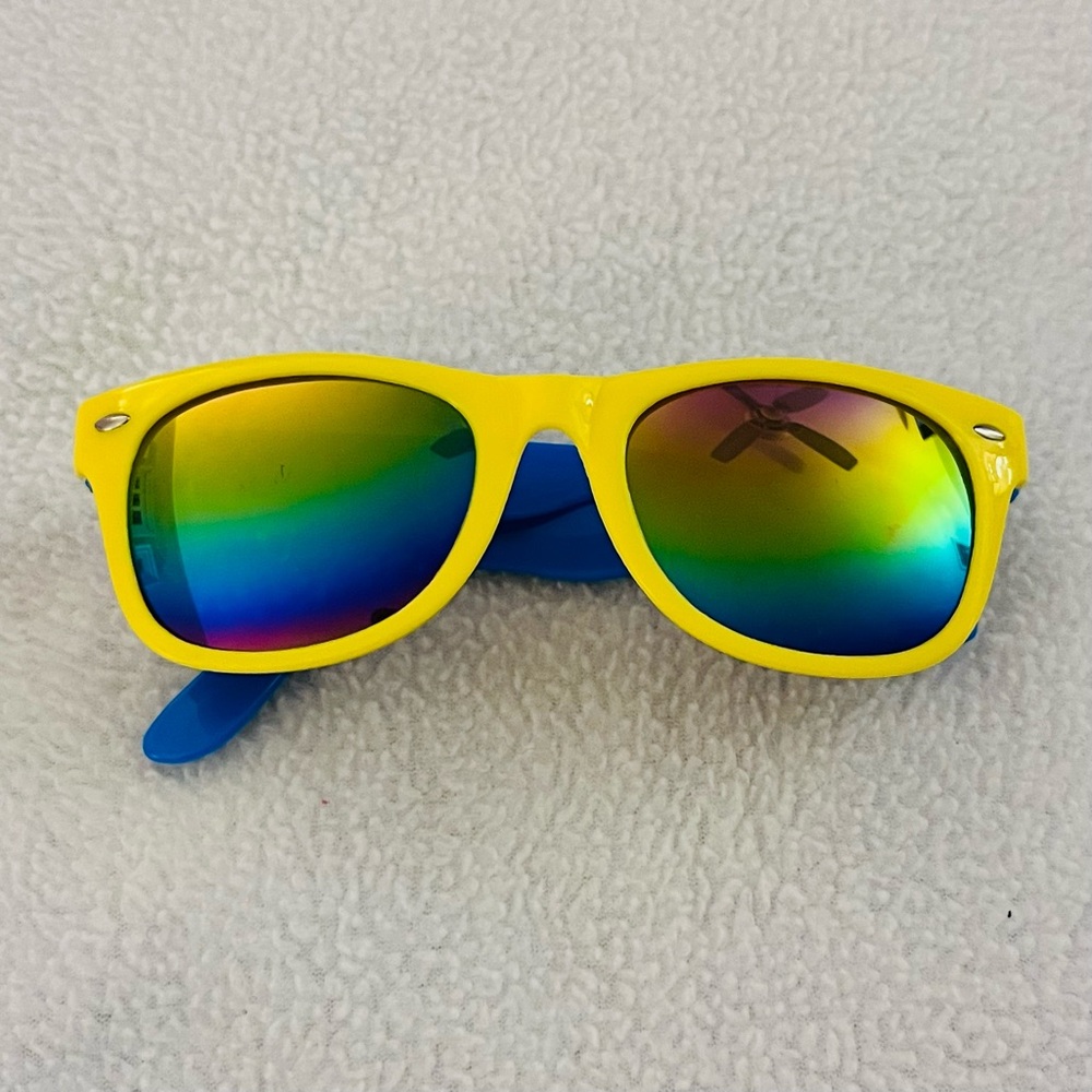 🎈5/$5 Colorful Sunglasses